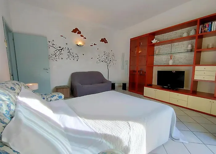 Brezza D'estate - L'opera Group Apartment