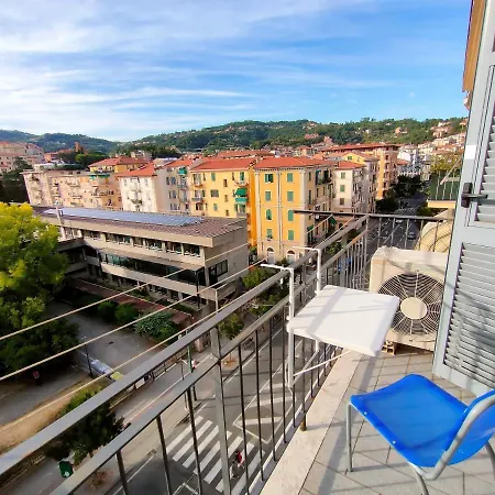 Brezza D'estate - L'opera Group * La Spezia